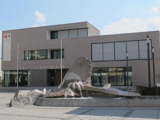 Treffpunkt Stadtmitte mit Brunnen