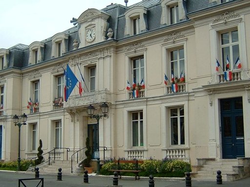 Rathaus Saint Leu la Foret