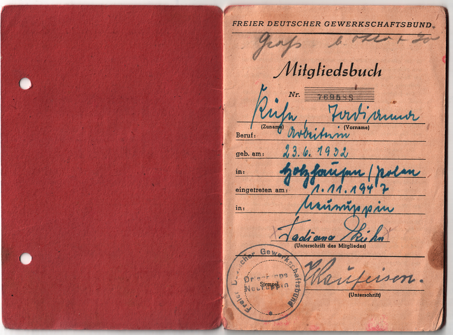 altes Buch aus der Industriegewerkschaft